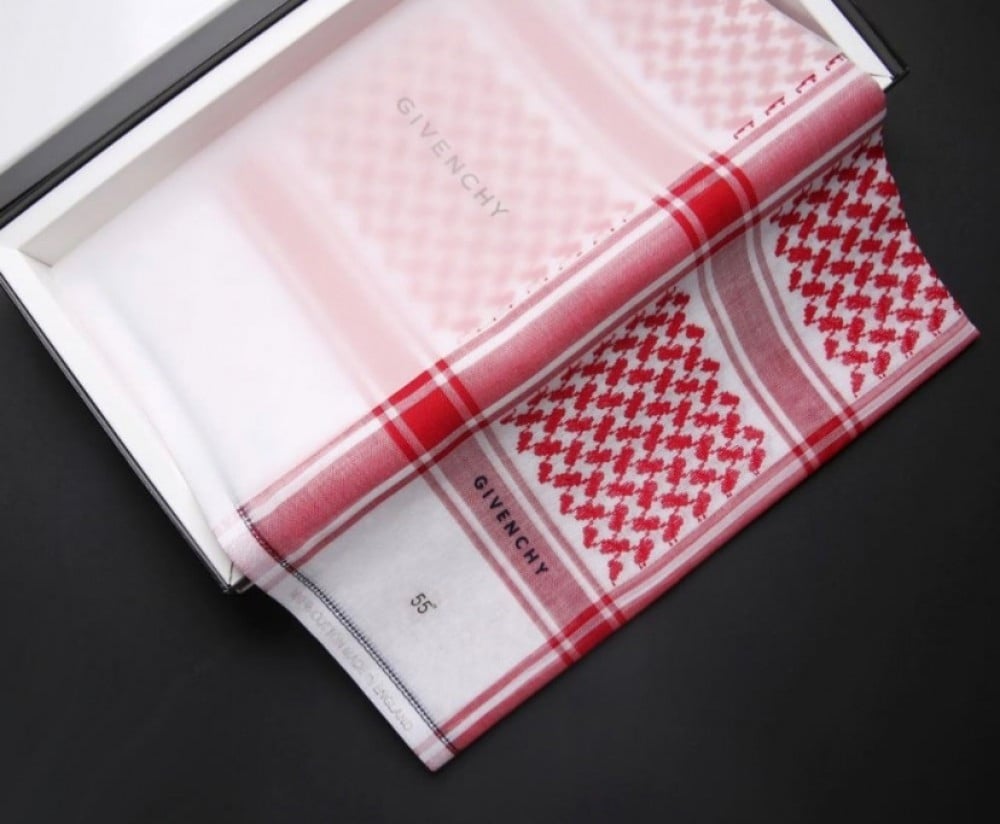 9572e088-4fda-430a-938c-170dcba64896.jpg